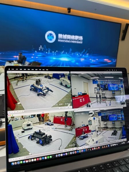 當鋼鐵戰(zhàn)士遭遇網絡黑客 鵬城杯國內首次機器人場景網絡安全攻防演練紀實